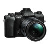 Olympus OM-5 II body black Zuiko Digital 14-150mm