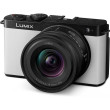 Panasonic LUMIX S9 white + Lumix 18-40mm f/4.5-6.3