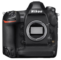 Nikon D6 tělo