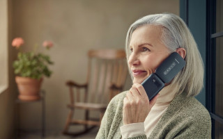 Telefon pro seniory 2026: 9 modelů a co řešit kromě tlačítek