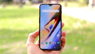 Fólie Mobile Outfitters: Ochrana, kterou ani nevnímáte. Bez kompromisů.