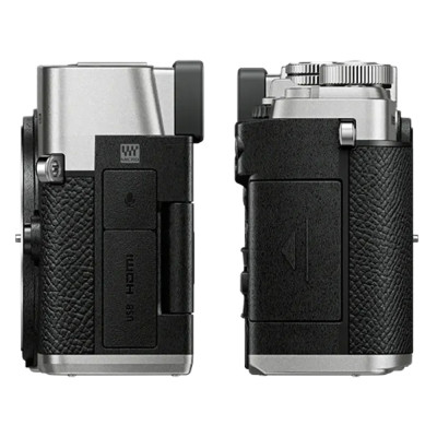 OM SYSTEM PEN body silver