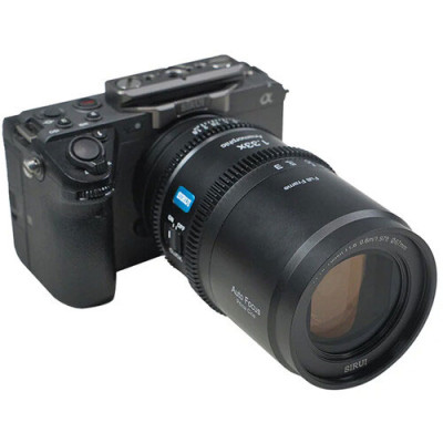 SIRUI Astra 75mm T1.8 1.33X Z Mount, Blue Flare