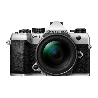 Olympus OM-5 II body silver Zuiko Digital 12-45mm f/4 PRO
