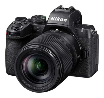Nikon Z50II + NIKKOR Z DX 18-140 VR