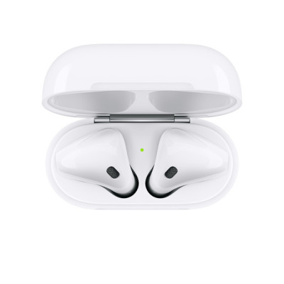 AirPods s nabíjecím pouzdrem