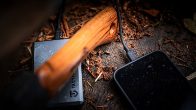 Tactical Stitch Thread Cable USB-C/USB-C 0.3m Blac