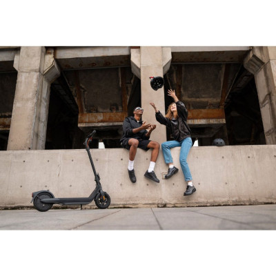 Ninebot KickScooter E2 Pro