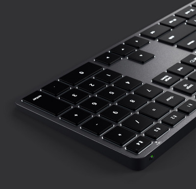 Satechi Slim X3 Bluetooth Backlit Keyboard US