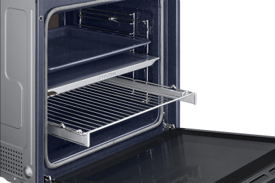 Vestavěná trouba Samsung NV7B4445VAS/U3