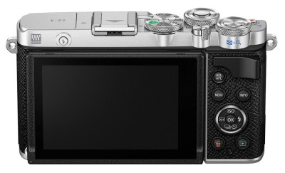 Olympus E-P7 Pancake Zoom Kit silver/black
