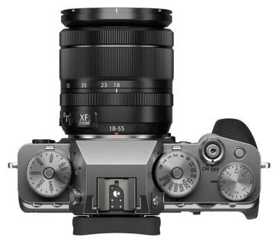 FujiFilm X-T4 body silver + XF 18-55 mm