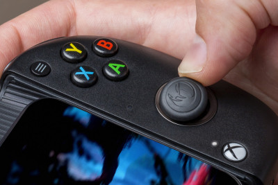 Nacon MG-X herní ovladač pro Android