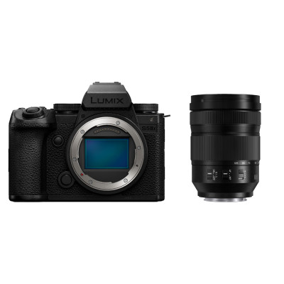Panasonic LUMIX S5 M2X + Lumix S 24-105mm f/4.0