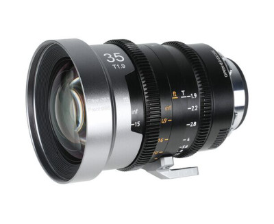 SIRUI IronStar T1.9 1.5x / 35mm Neutral Flare