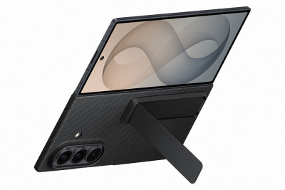 Samsung Carbon Standing Galaxy Z Fold 8 Ultra,Blac