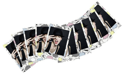 Fujifilm Instax mini Comic rámeček 10ks fotek