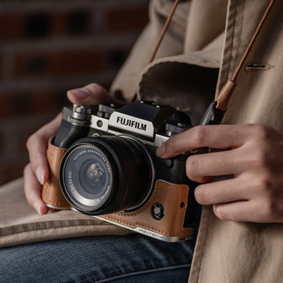 PGYTECH Leather Camera Case (For FUJI X-T5 Blk)