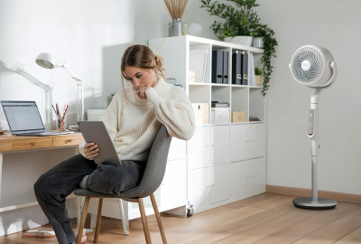 Cirkulační ventilátor Midea MFS242RDDW (white)