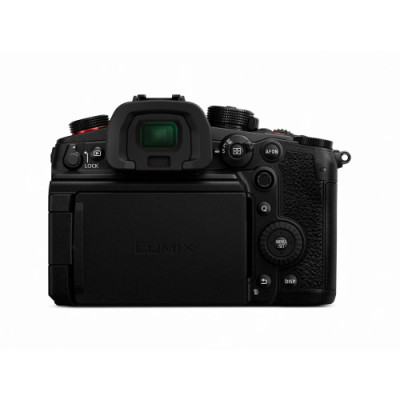 Panasonic Lumix DMC-GH6 + Lumix 12-35 mm G f2.8
