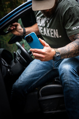 Tactical MagForce Aramid iPhone 16 Blue Jay