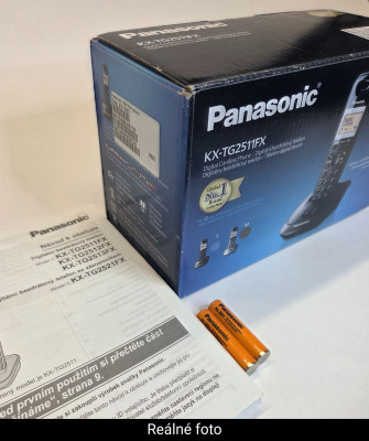 Panasonic KX-TG2511FXM (stříbrný)