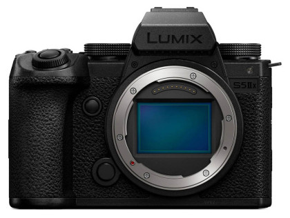 Panasonic LUMIX S5 M2X body