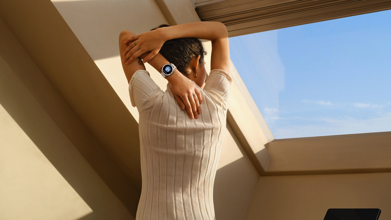 Chytré hodinky Xiaomi Watch S4 monitoring zdraví a spánku