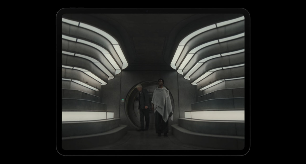 iPad Pro 2025 Ultra Retina XDR displej