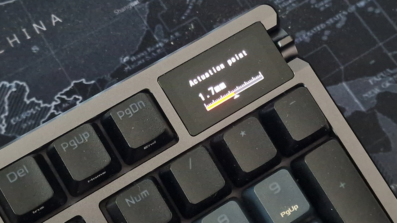recenze herní klávesnice ASUS ROG Azoth 96 HE