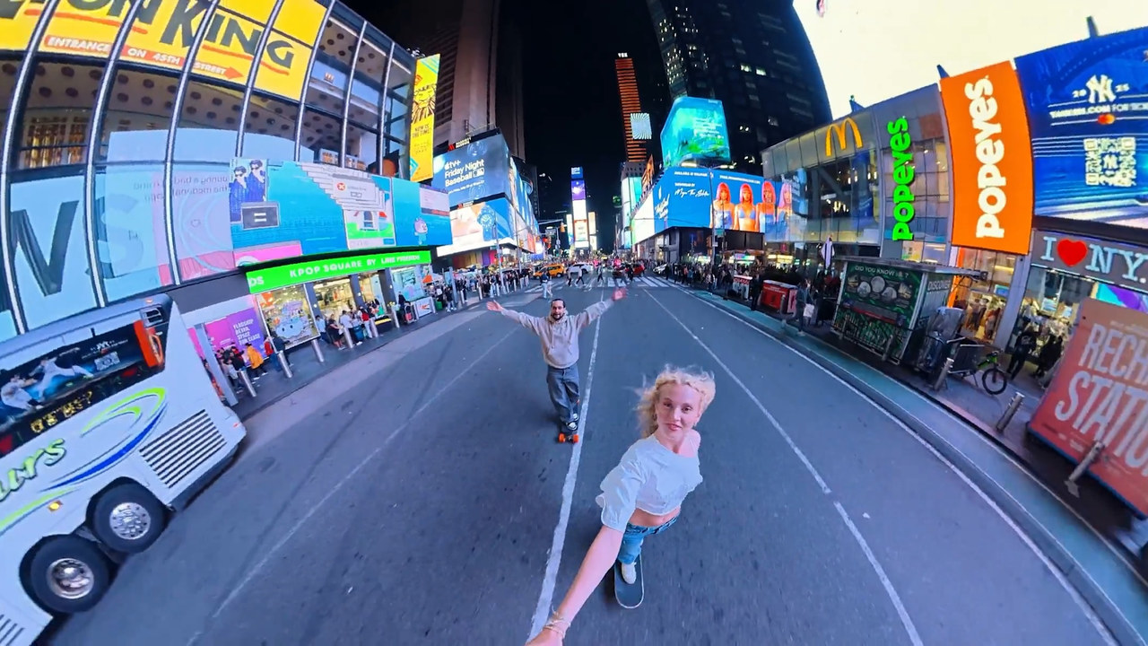 360° akční kamera DJI Osmo 360, Standard Combo noční režim