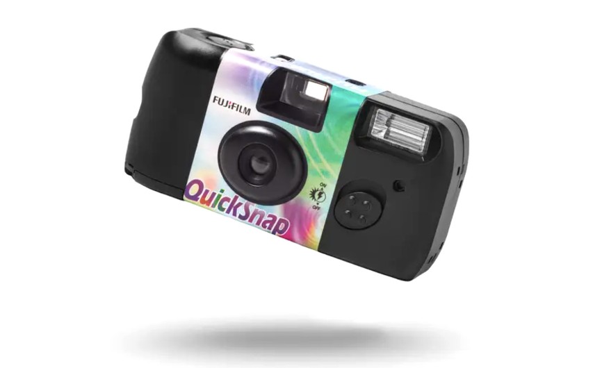 Jednorázový fotoaparát FujiFilm QUICKSNAP s bleskem 400