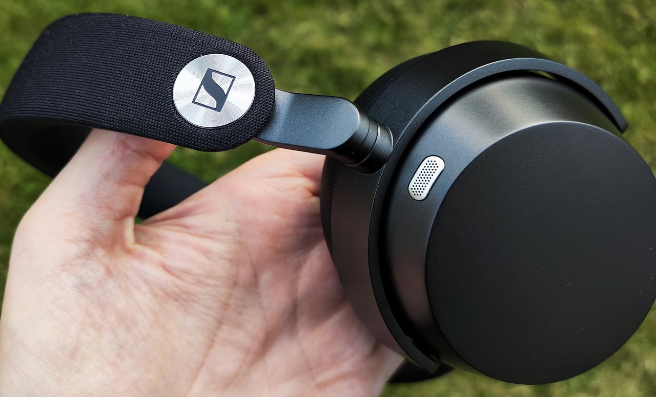 článek sluchátka Sennheiser Momentum 5