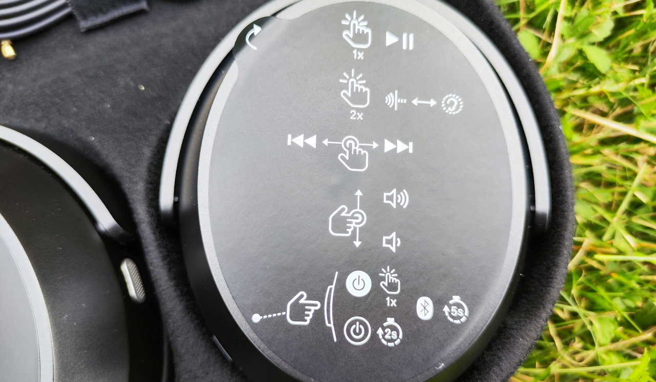 recenze Sennheiser Momentum 5