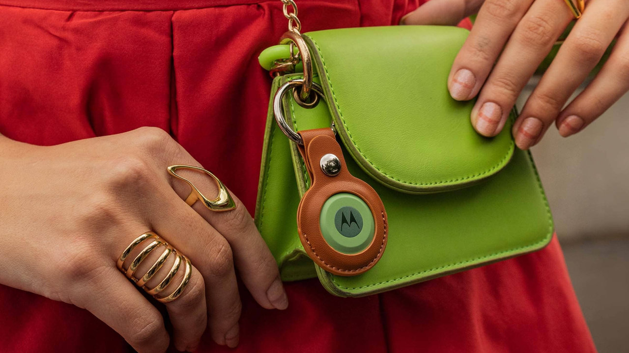 Mobilní telefon Motorola EDGE 70 Xmass Mega Bundle