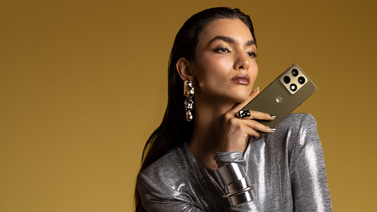 Mobilní telefon Motorola Signature, výkon