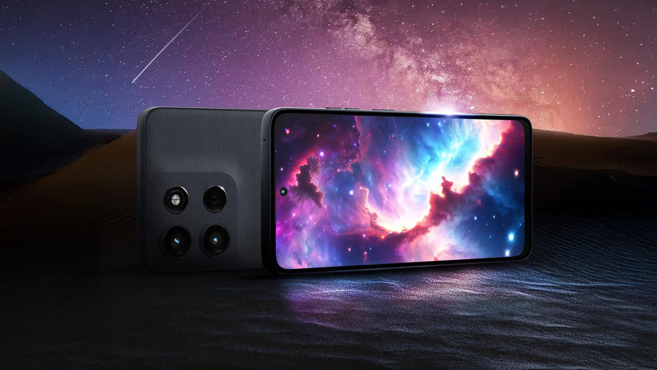 Mobilní telefon Motorola moto g56 5G displej