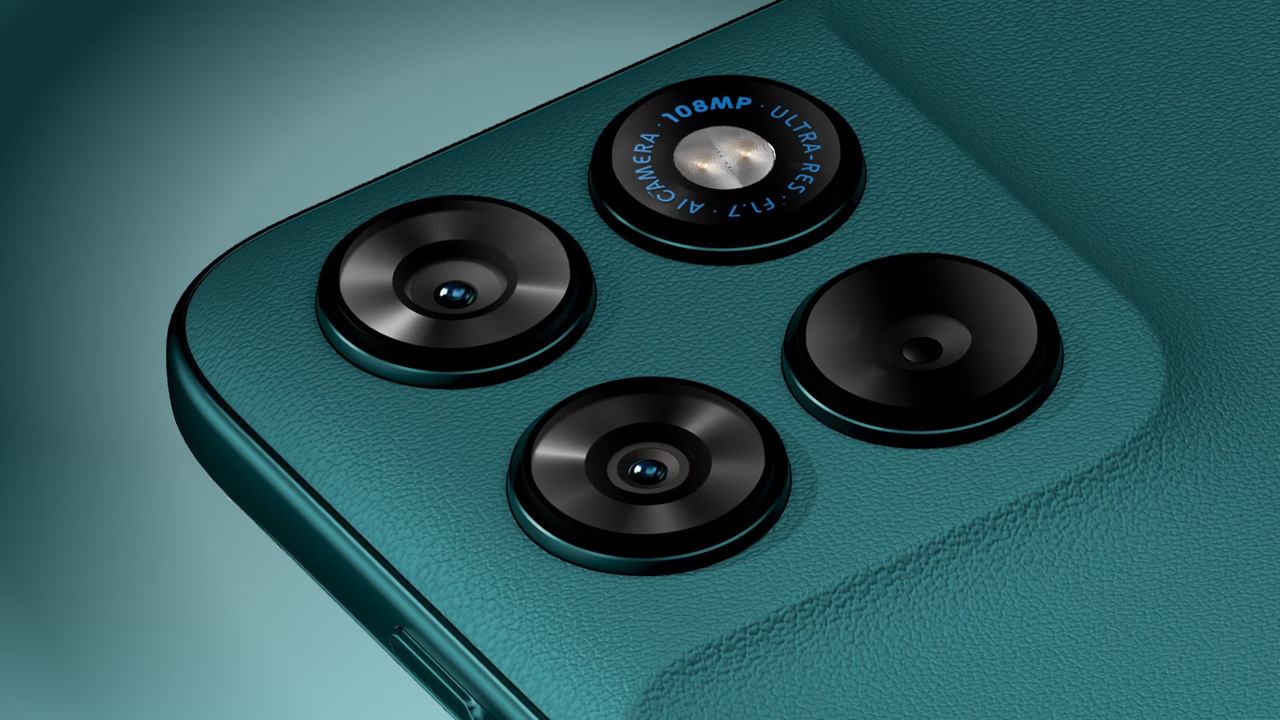Mobilní telefon Motorola moto g77, foto vybavení
