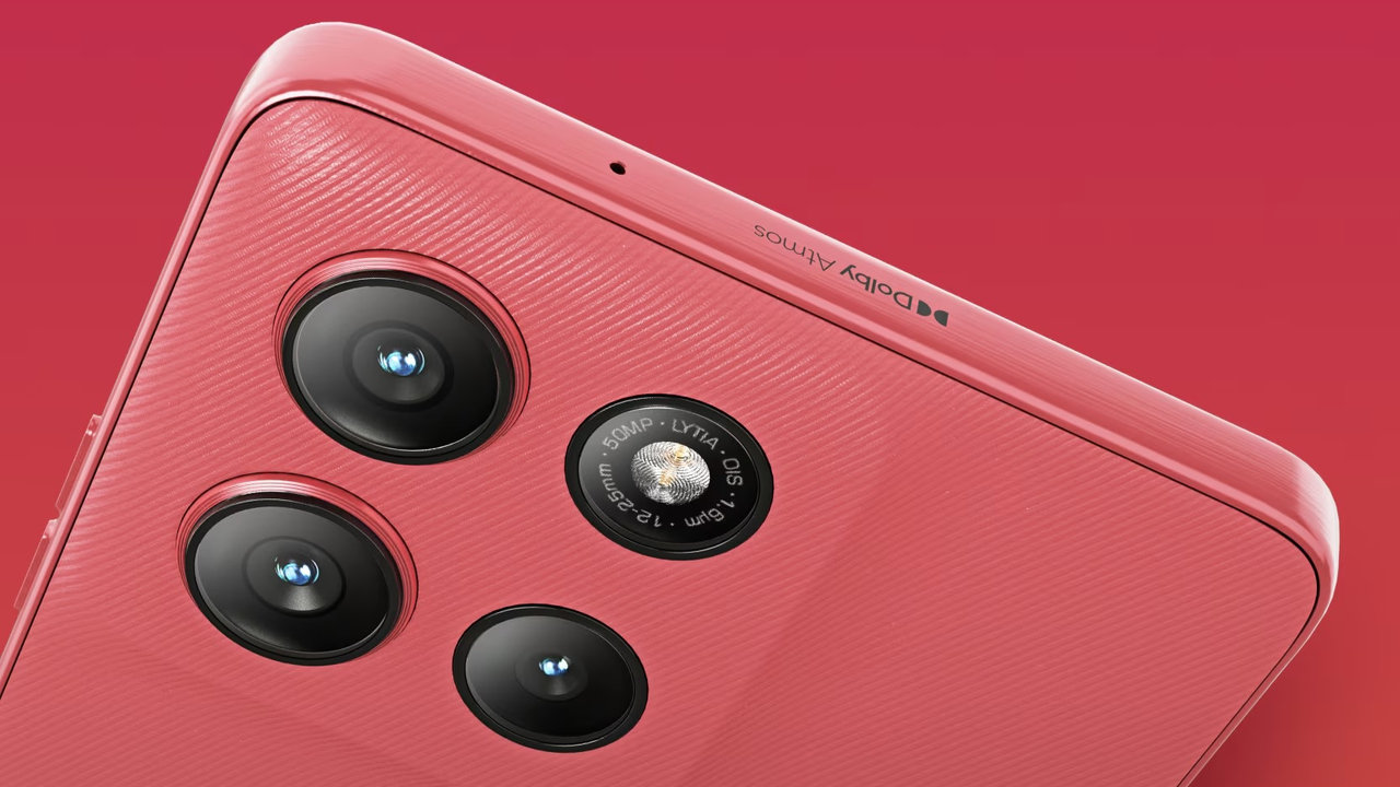 Mobilní telefon Motorola moto g86 5G fotoaparáty