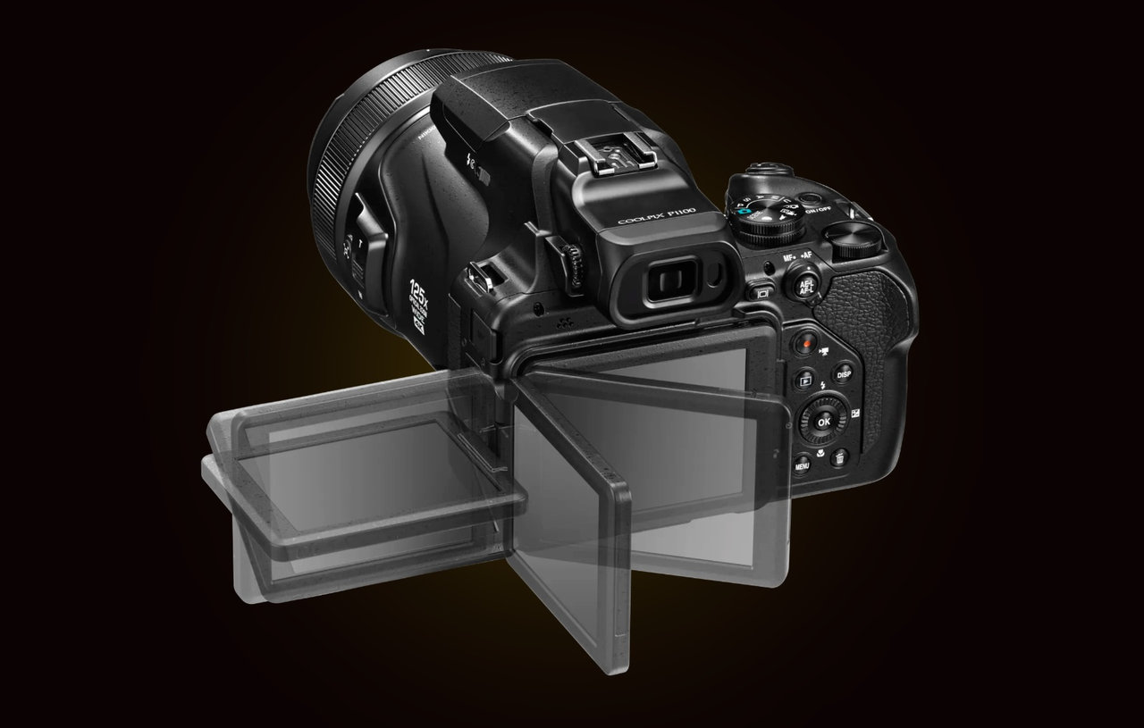 Kompaktní digitální fotoaparát Nikon COOLPIX P1100 praktická výbava