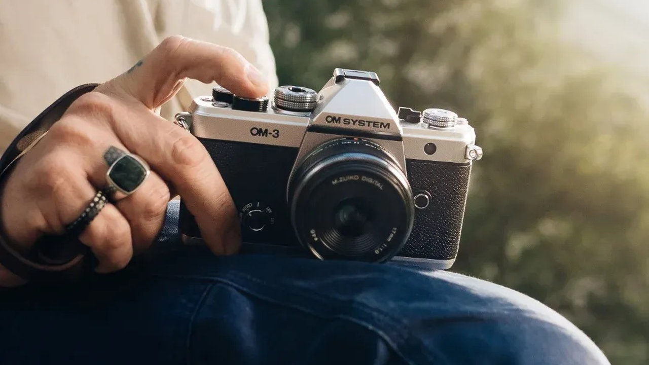 Digitální bezzrcadlovka Olympus OM-3 výkon
