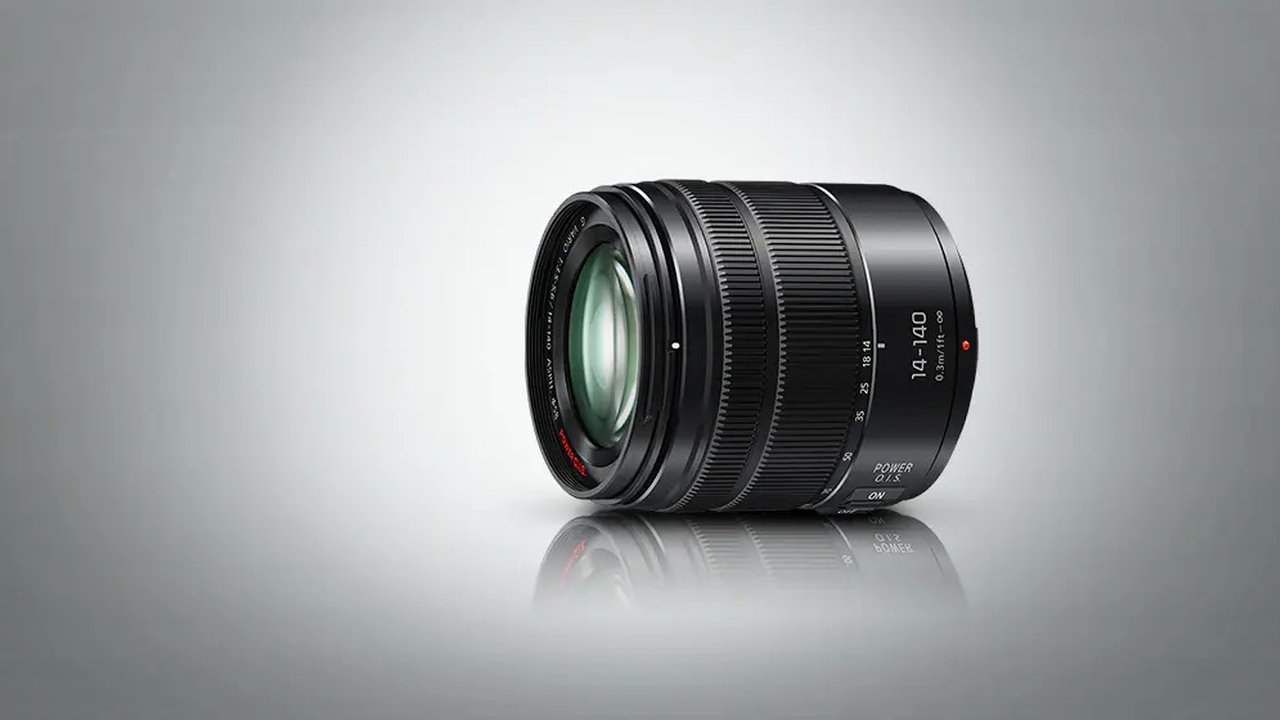 Kompaktní hybridní fotoaparát Panasonic Lumix DC-G97
