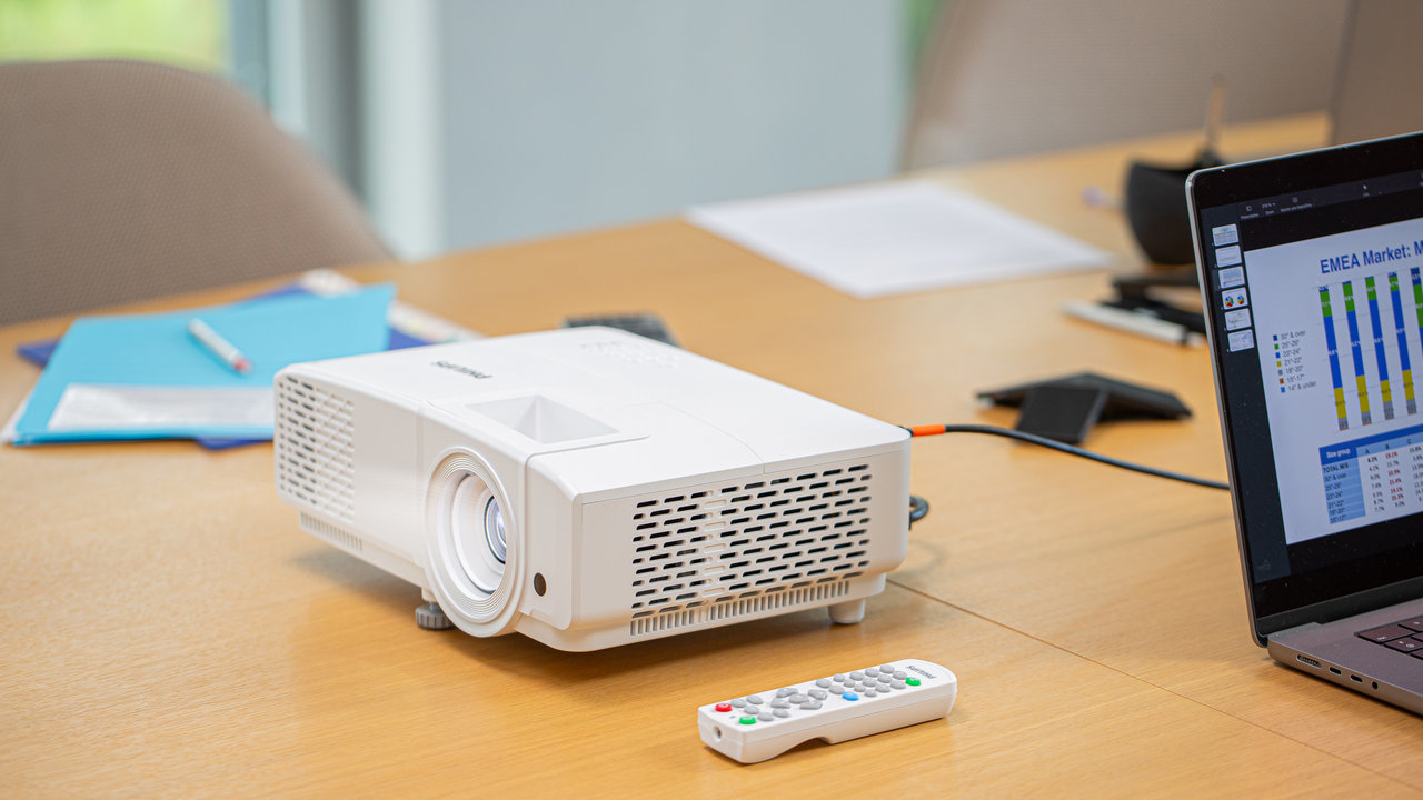 Kancelářský projektor Philips ProPix 850