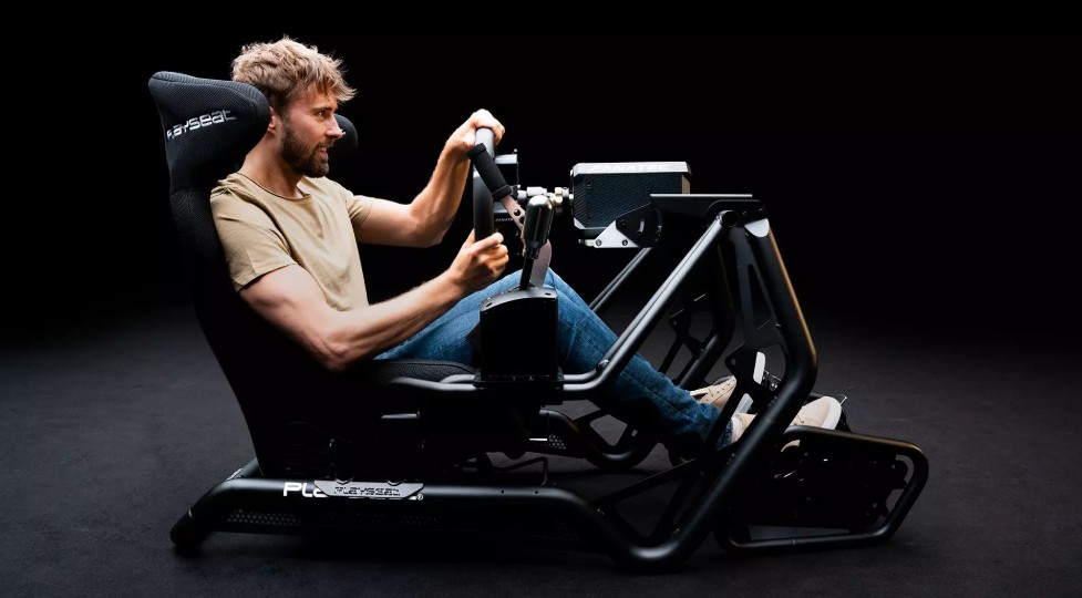 Profesionální závodní kokpit Playseat® Sensation Pro Black - ActiFit