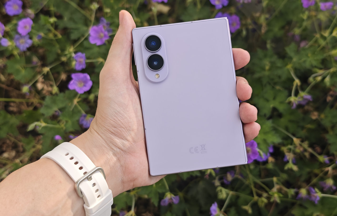 recenze novinky Samsung Galaxy Z Fold8