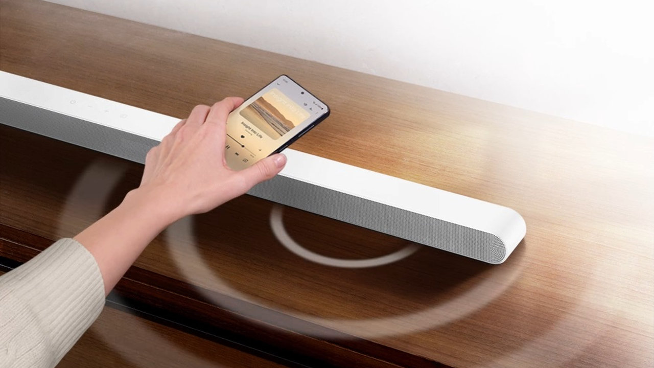 Lifestylový soundbar Samsung HW-S701D/EN, bílá