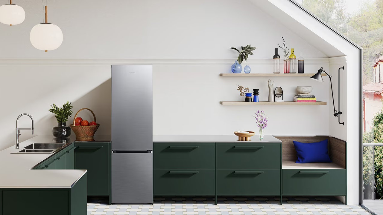 Kombinovaná chladnička Samsung RB38C7AGWS9/EF, 387 l