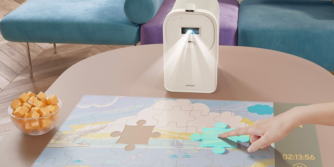 Laserový projektor Samsung The Premiere 5 LPF5D (SP-LPF5DSAXXXH), dotykové ovládání na projekční ploše