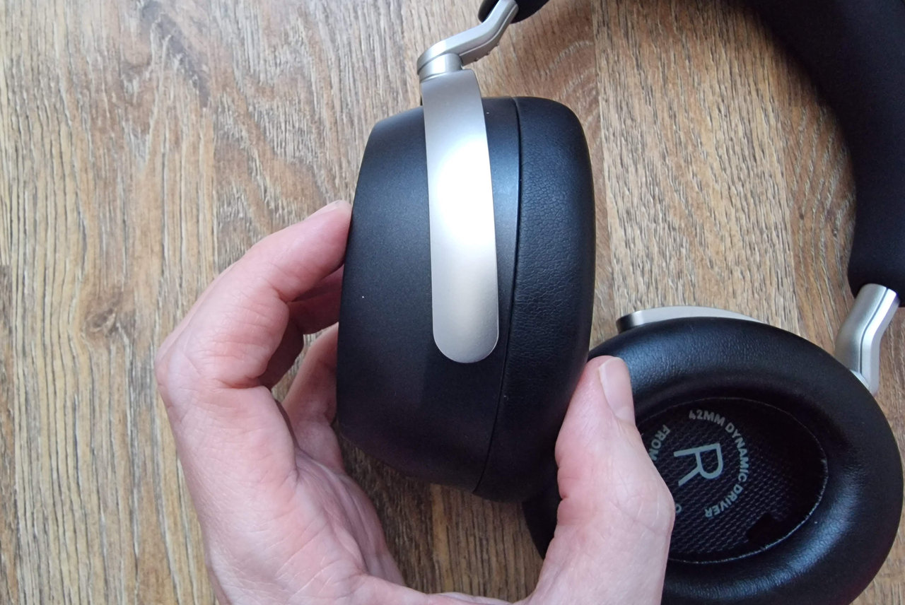 recenze sluchátka Sennheiser HDB 630