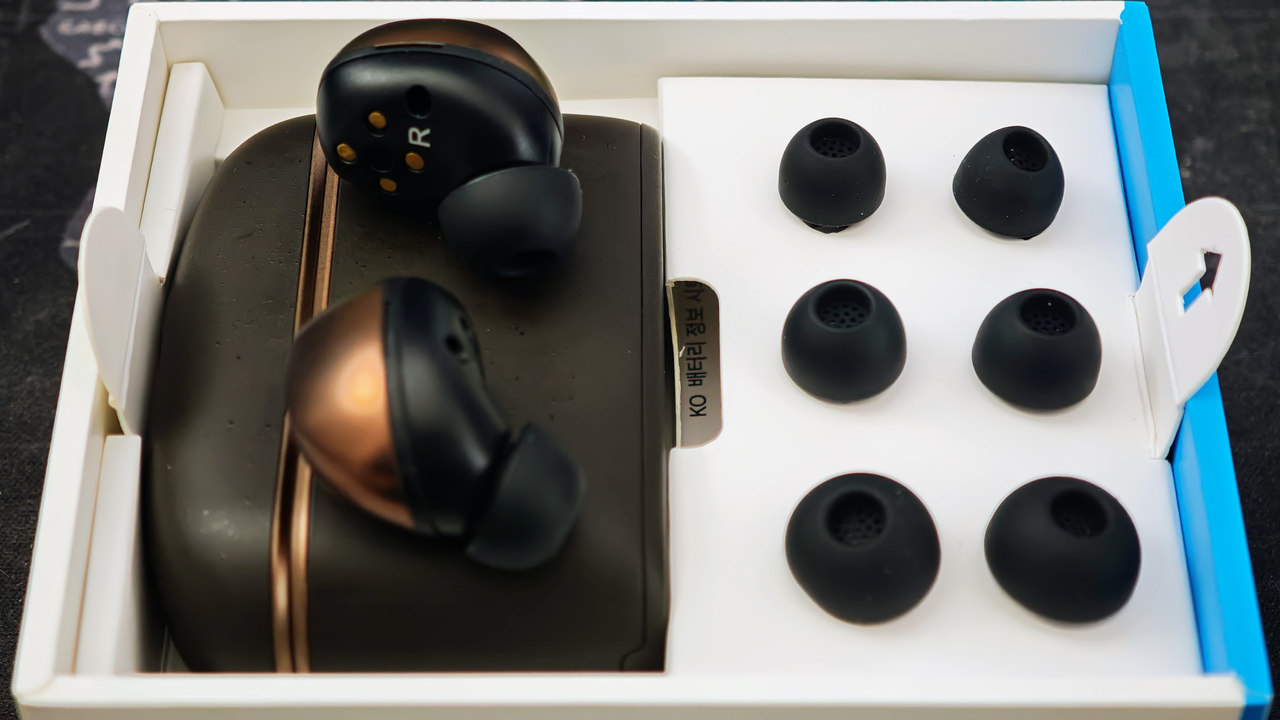 článek recenze Sennheiser Momentum True Wireless 5
